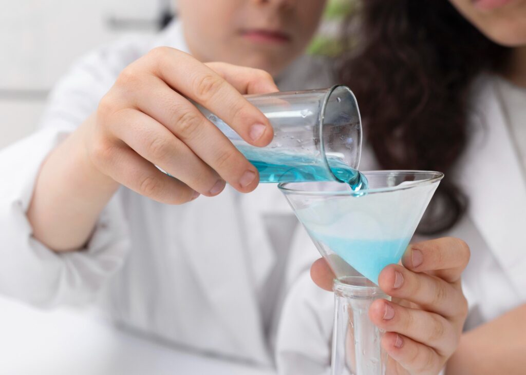 Invita CEA a jóvenes a participar en Hackathon