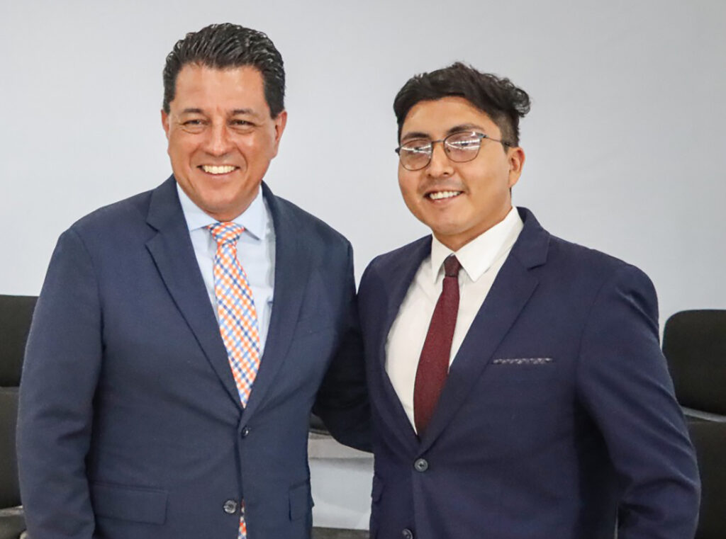 Alumno de la UTSJR obtiene beca para estudiar en Hungría