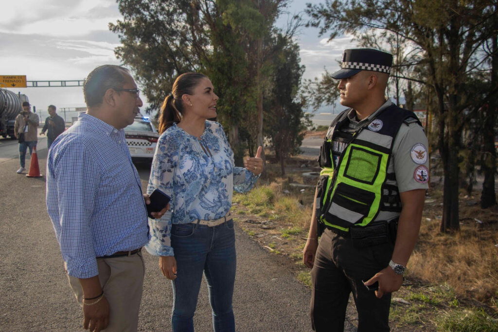 La legisladora ha mantenido la constante presión sobre las autoridades federales para disminuir los riesgos que enfrentan los usuarios de la carretera México-Querétaro.