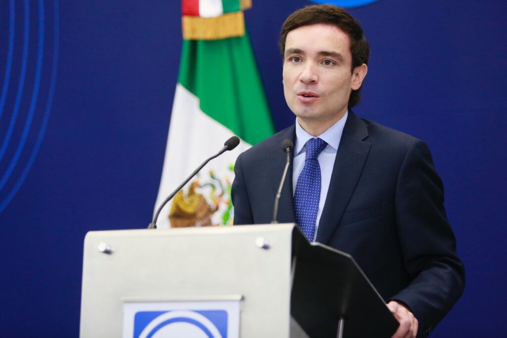 Con absoluto cinismo, AMLO bombardea a mexicanos con mentiras