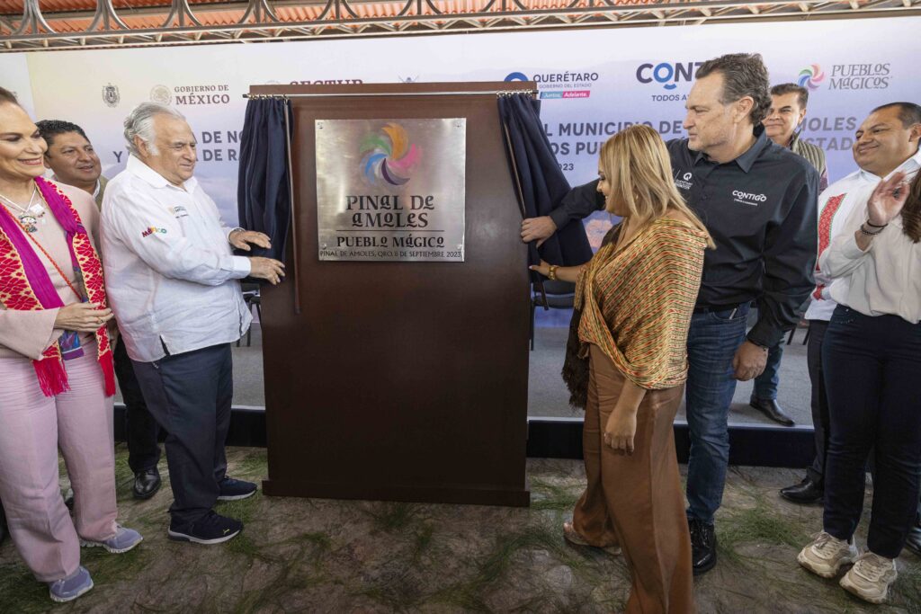 Recibe Pinal de Amoles nombramiento oficial de Pueblo Mágico