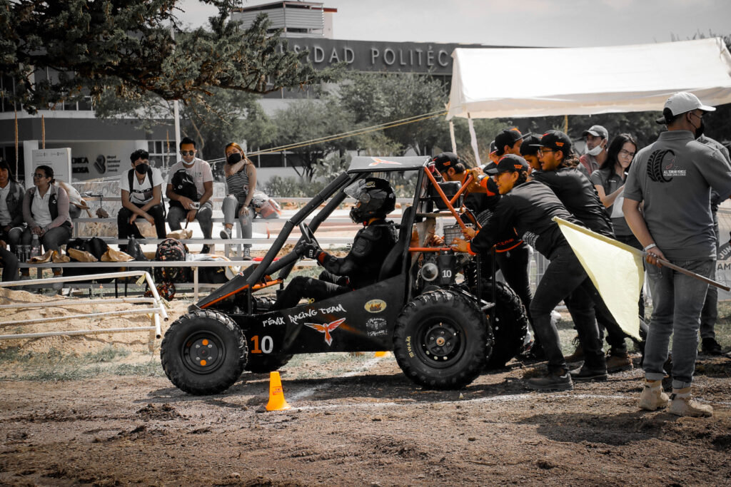 Llega a Querétaro Reto de Vehículos Todo Terreno