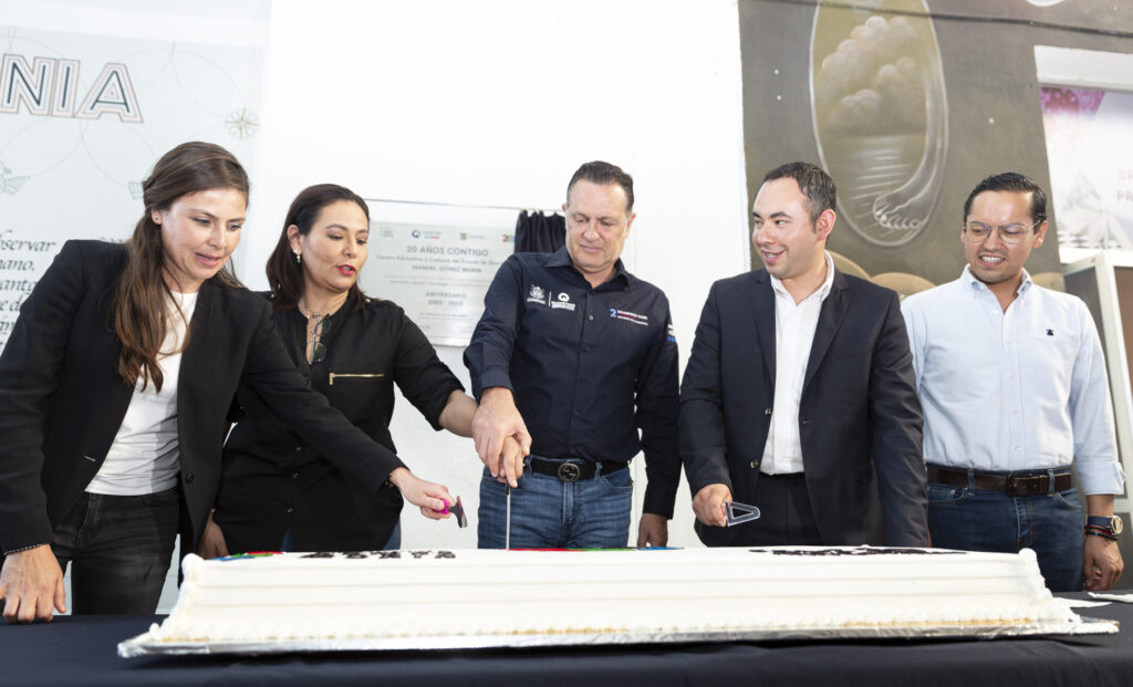 Conmemoran 20 aniversario del Centro Educativo y Cultural Manuel Gómez Morin