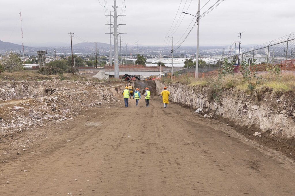 Supervisa Gobernador ampliación de vialidades en San Juan del Río