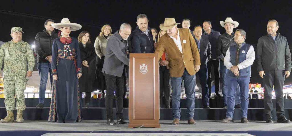 ceremonia inaugural de la Exposición Ganadera de Querétaro