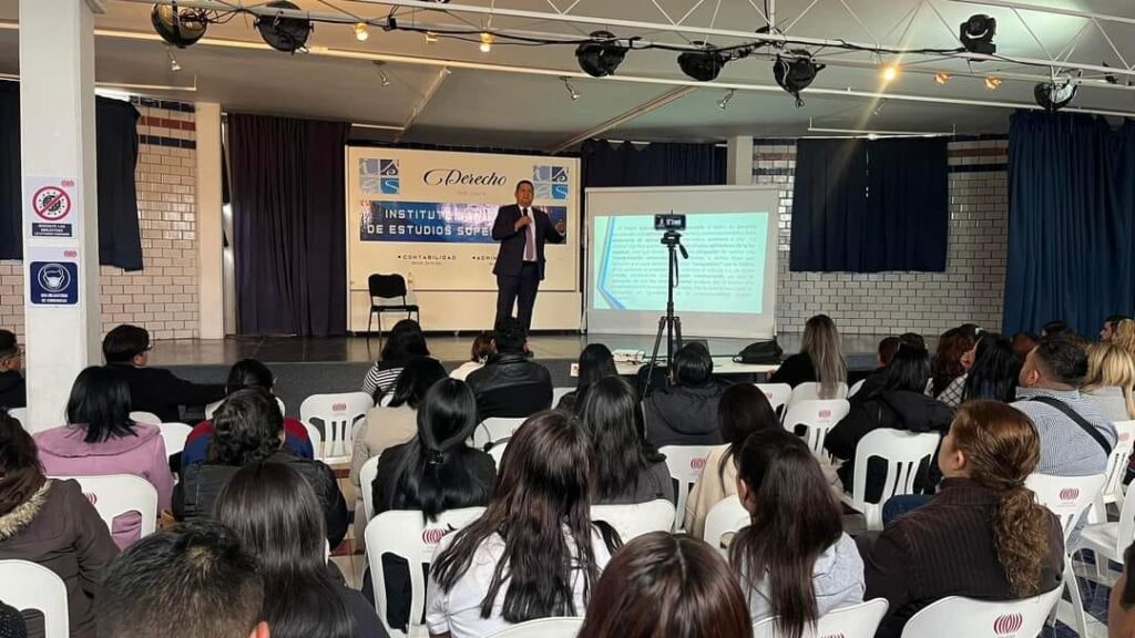 ISES inició cuatrimestre con 4 magistrales ponencias