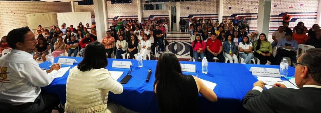 Aspirantes al Poder Judicial presentan propuestas en conversatorio universitario